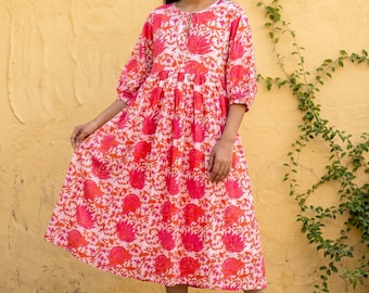 Handgemachtes Blumen Baumwollkleid, Loose Fit Midikleid, Rosa Boho Kleid, Ballonärmel Sommerurlaub Outfit