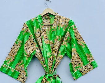 Batas de algodón con estampado de tigre de color verde / Batas bohemias para playa / Hermosas batas de baño de lujo / Batas de dama de honor / Regalo para ella.