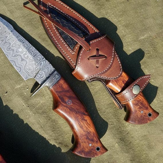 Damascus Knife Handmade Hunting knife, Hand forged Steel knife | Birthday Gift for him | Unique Fathers Day Gift