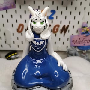 Asriel Dreemurr Figure – Handmade Game Inspired Collectible Statue