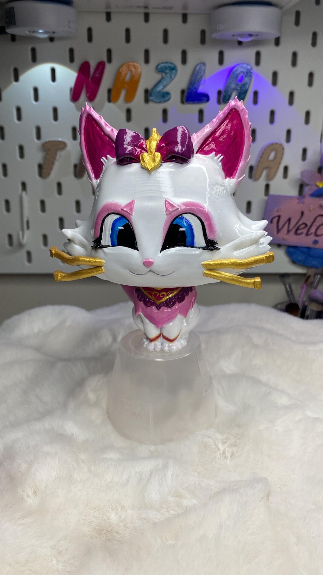 League of Legends Yuumi Resin Figure – Hand Painted (16 Cm & 6.3