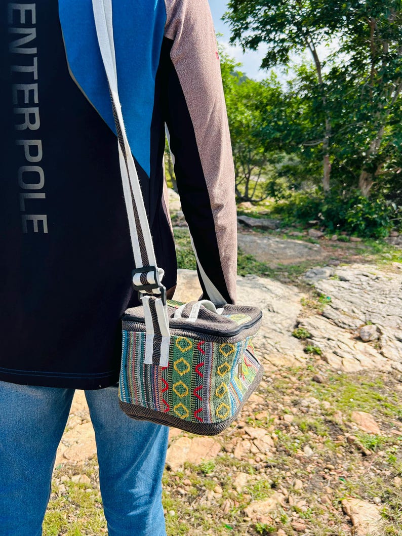 Shoulder lunch box bag
