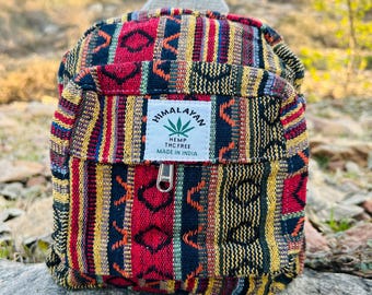 Mochila pequeña de algodón de cáñamo para hombres y mujeres, mochila mini de cáñamo, mochila informal de viaje de cáñamo, bolsa pequeña de cáñamo para picnic, bolsa de cáñamo para uso diario, bolsa de cáñamo para uso diario.