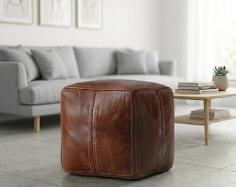 Quadratischer brauner Leder-Sitzhocker Ottoman-Bezug, handgefertigtes marokkanisches Bodenkissen, Vintage Boho Couchtisch Fußhocker, große, ungepolsterte Sitzfläche
