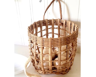 Handwoven Garlic Storage Basket  Handmade Rattan Garlic Basket