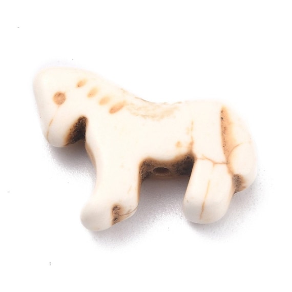 馬のペンダント、白馬デザイン、合成ターコイズ 18 x 22 mm、4 個