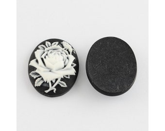 4pcs 30x23mm Oval Floral White Rose Cameo on Black Resin Gem