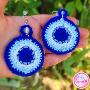 Parure de bijoux au crochet : collier bohème en coton, boucles d&#39;oreilles et breloque de sac avec perles vintage