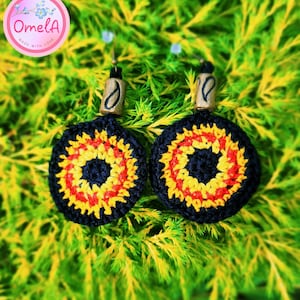 Parure de bijoux au crochet « Mexicana » – Collier ethnique bohème, boucles d&#39;oreilles et breloques de sac, faits main avec du fil de coton et des perles vintage
