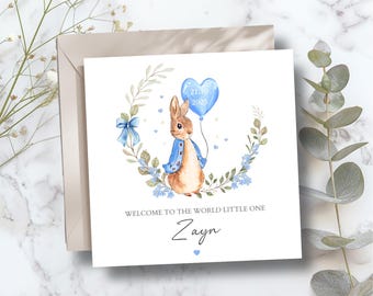 Carte de naissance personnalisée avec un lapin Flopsy, carte de vœux personnalisée pour la naissance d'un garçon, carte avec le prénom du bébé, carte avec un lapin Peter Rabbit