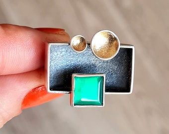 Anillo de plata de ley con ágata verde: diseño contemporáneo hecho a mano, talla 7 (EE. UU.)
