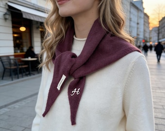 Personalized Wool Triangle Scarf – Custom Knit Winter Shawl, Monogram Bandana Wrap, Handmade Cozy Gift for Women