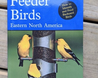 Feeder Birds Field Guide, Peterson Field Guide, Color Photo Backyard Bird Guide