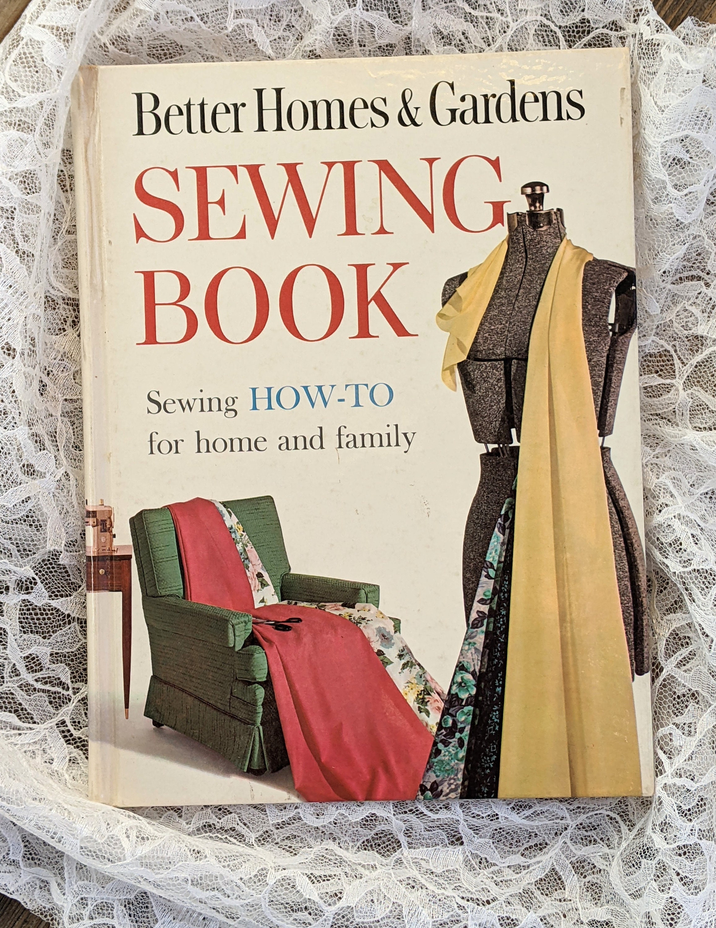 Simplicity Sewing Book - 1965 Edition - Instructional Guidebook