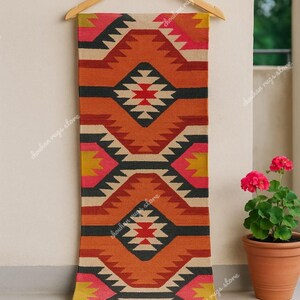 Handwoven Wool Jute Kilim Rug: Geometric Indian Dhurrie