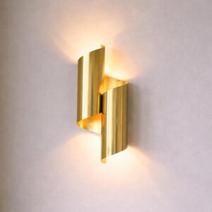 Sculptural Brass Wall Sconce, Modern Gold Lamp, Minimalist Lighting Fixture