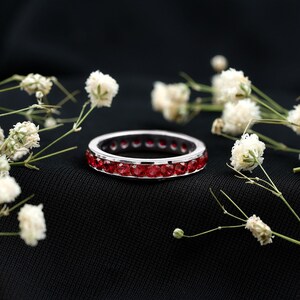 Rubin CZ-alliansring, 925 sterlingsilver, handgjord