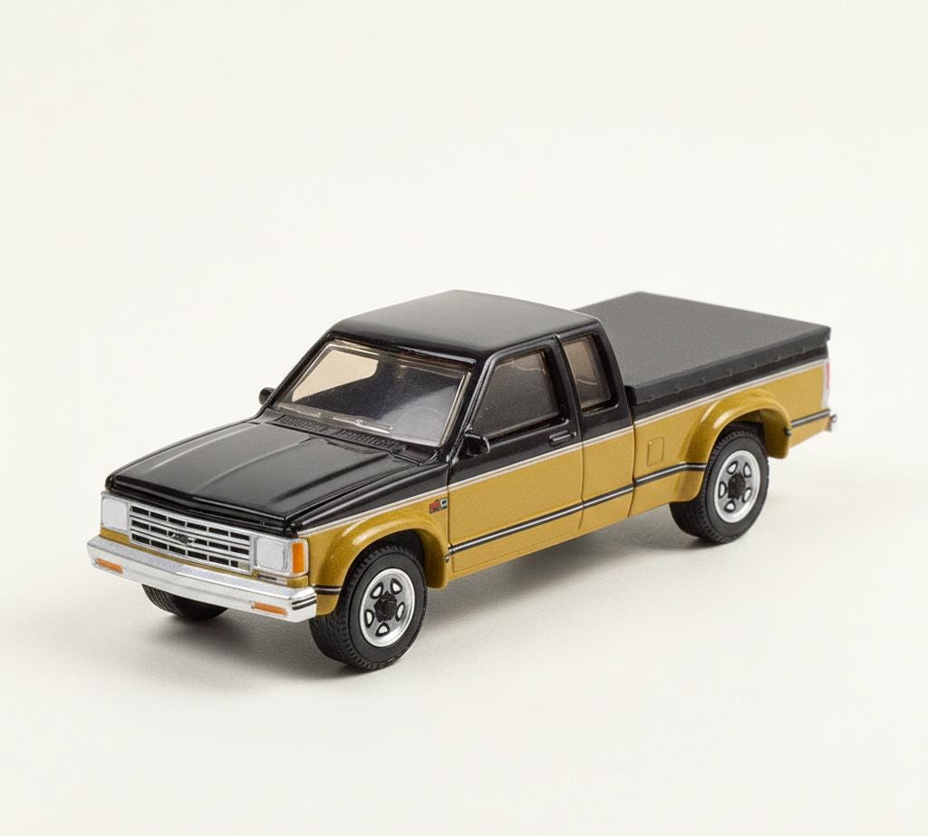 No351ミニカー1/24箱あり2002 CHEVY S-10 XTREME DUB City - Chevy S-10 Xtreme (2002, 1:24, KMC) Wholesale Toys and