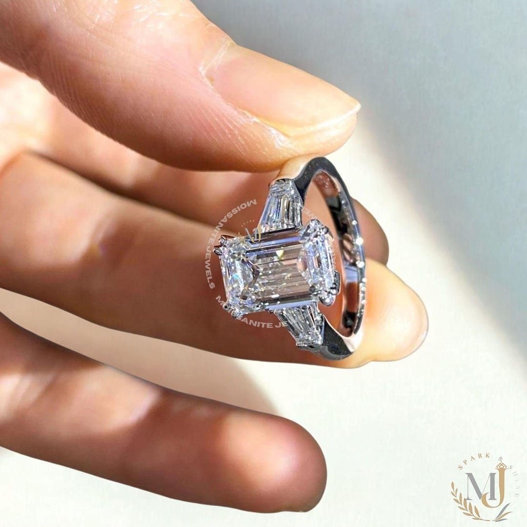 2 CT Emerald Cut Engagement Ring With Tapered Baguette Side Stones in ...