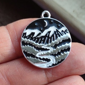 4 Moon Mountain River Enamel pendants -in black and silver tone - C4163