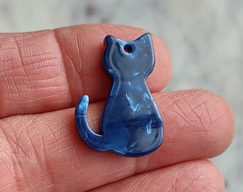 2 silhouette Cat Charms Pendants in Acrylic - Blue - C4011