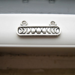 10 Moon Phase Connector Charms in Silver Tone - C3156
