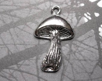 6 Mushroom Charms in Silver tone - C2387