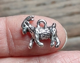 8 Goat Charms in Silver Tone - C2350