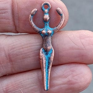 6 Wicca Spiral Goddess of Fertility Pendants Charms in Copper Tone - C4312