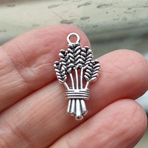 10 Wheat Charms in Silver Tone - C4203