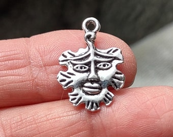 6 Wicca Man Charms in Silver Tone - The Green Man - C847