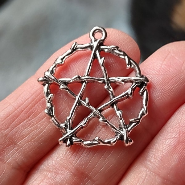 10 Pentagram Charms Pendants in Silver Tone with tree branch twig pattern - C4057