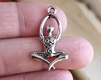 10 Yoga Wicca Fertility Goddess Pendants Charms in Silver Tone - C4081