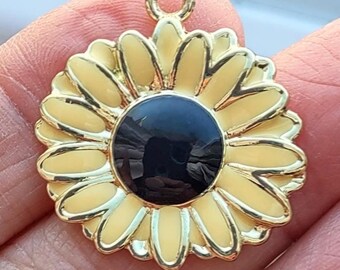 4 Sunflower Pendants Charms in LIGHT Yellow with gold tone backing - C3752
