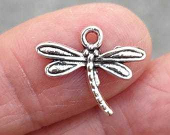 15 Dragonfly Charms in Silver Tone - C1697