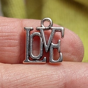 10 Love Word Charms in Silver Tone - C4036