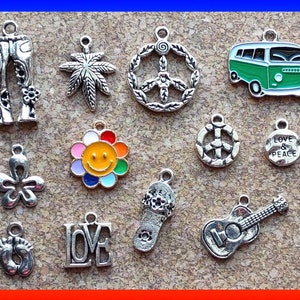 70s Hippie Charm Pendant Collection in Silver Tone - C3664