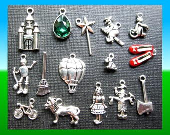 Wizard of Oz Charm Pendant Collection in Silver Tone - C2799