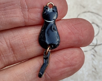 4 charms - Cat with Swinging Tails in black with gold backing - C3898