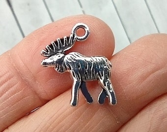 8 Moose Charms in Silver Tone - C2221