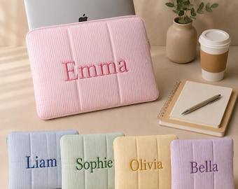 Personalisierte Laptoptasche aus Seersucker, individuell bestickte Laptoptasche mit Streifenmuster, gesteppte Laptophülle mit Reißverschluss, elegantes Geschenk für sie