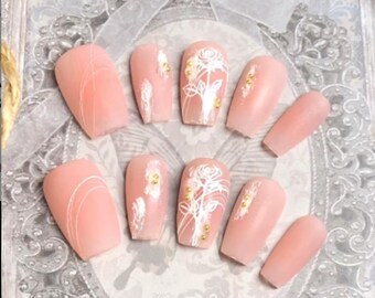 Handmade Romantic Blush Pink Press-On Nails with Delicate White Floral Designs & Gold Accents