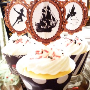 Printable Peter Pan Cupcake Toppers and Wrappers image 3