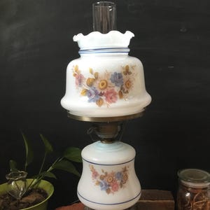 Floral 3-way Parlor Hurricane Lamp, Gone With the Wind (GWTW) style