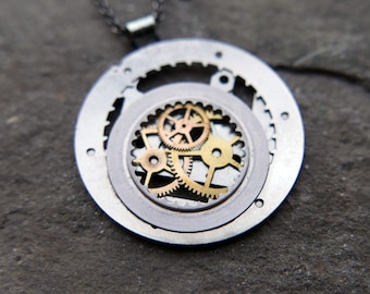 Watch Parts Pendant "Beid" Cosmic Alien Delicate Beautiful Mechanical Watch Sculpture Necklace Industrial Steampunk Art Mechanical Mind