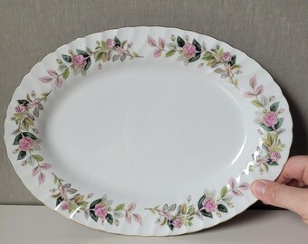 Kreatywny Regency Rose owalny talerz do serwowania 12" w kolorze różowym z kwiatowym wzorem i złotym brzegiem