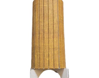 Żółta lampa cylindryczna, lalka z tektury z połowy XX wieku, Barbie Dream House z 1962 roku, Mattel