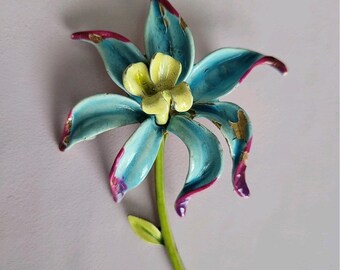 Vintage 1960’s Large Bright Teal Blue & Purple Flower Statement Brooch 2 2/3” 1960s Vintage FLOWER POWER Deep Blue & Turquoise Enamel  main image 4
