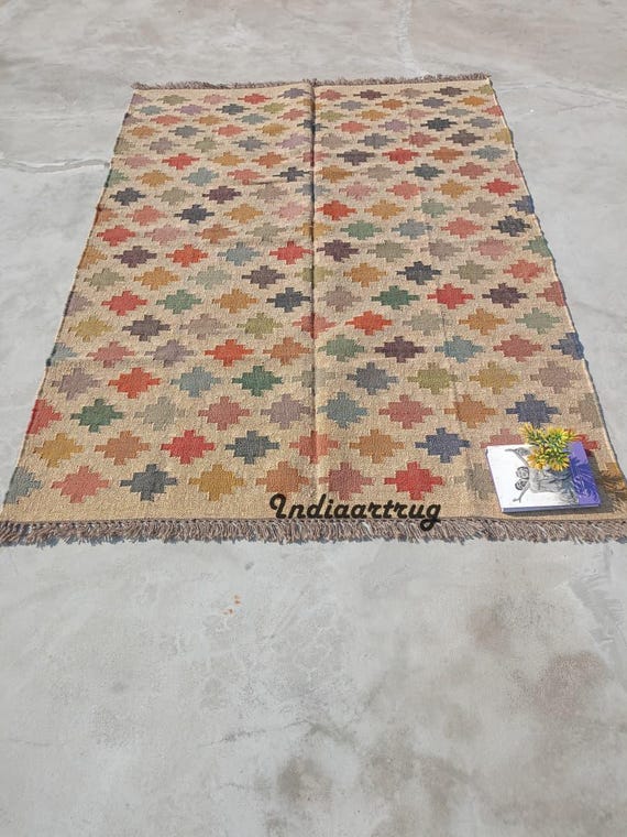 Handwoven Wool Jute Kilim Rug: Bohemian Southwestern Design