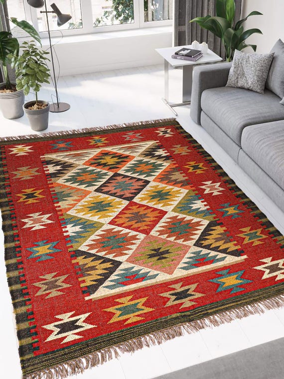 Handwoven Wool Jute Kilim Rug: Rustic Bohemian Decor